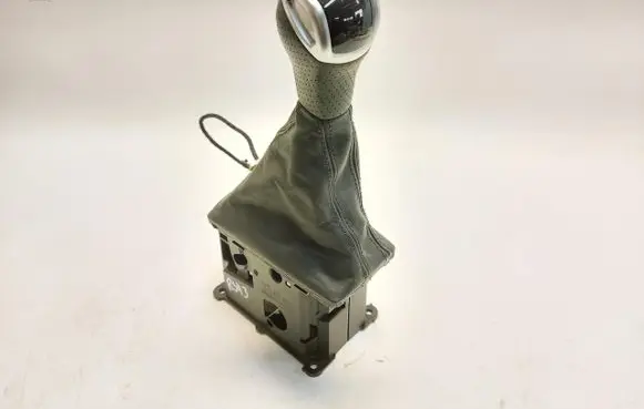 Audi RSQ3 Gear selector/shifter in gearbox 83C713023AJLK01