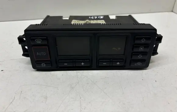 Audi A3 S3 8L Climate control unit 8L0820043B