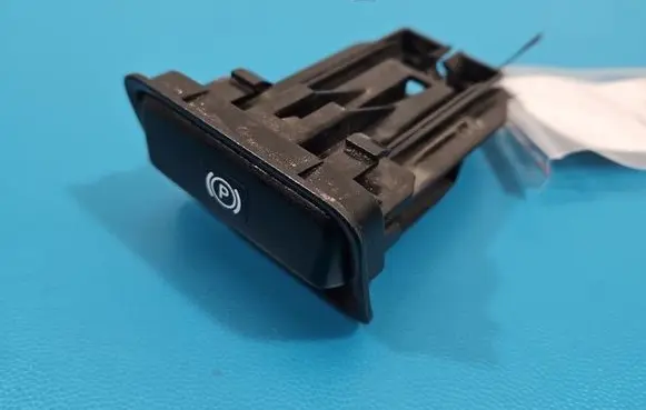 Mercedes-Benz Vito Viano W447 Handbrake/parking brake auto hold switch A4474270020 IMPRK1528499