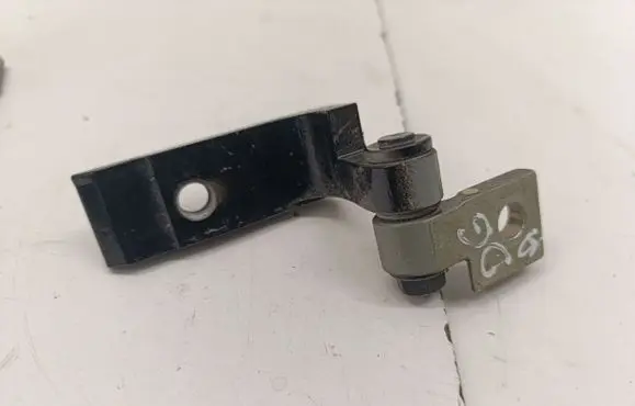 BMW 2 F44 Rear door lower hinge