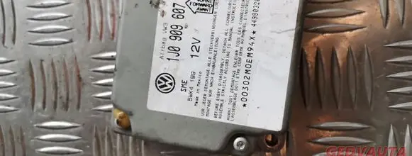 Volkswagen PASSAT B5 Airbag control unit/module 1j0909607