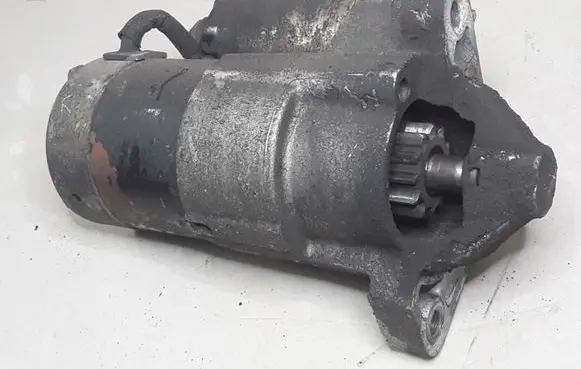 Renault Megane II Starter motor 8200227092