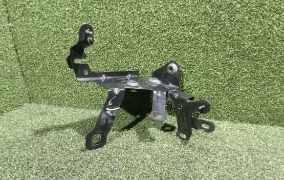 Renault Espace V (RFC) ABS pump bracket 478406447R