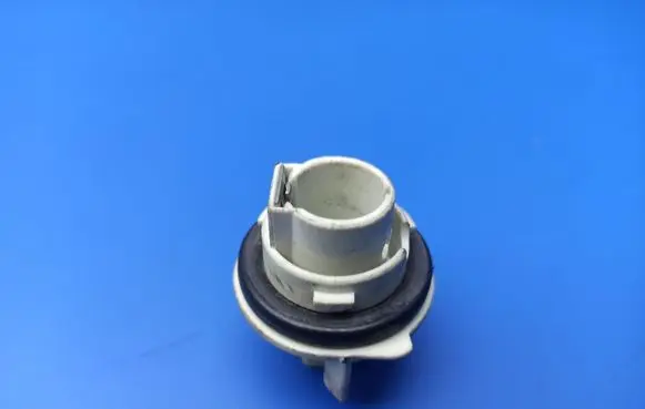 Mercedes-Benz C W203 Headlight/headlamp bulb 