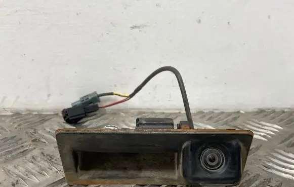 Volkswagen PASSAT B6 Reversing camera 5n0827566D