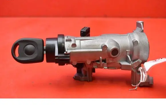 Seat Altea XL Ignition lock 