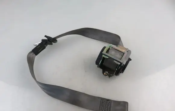 Audi A3 S3 8P Front seatbelt 8P3857705