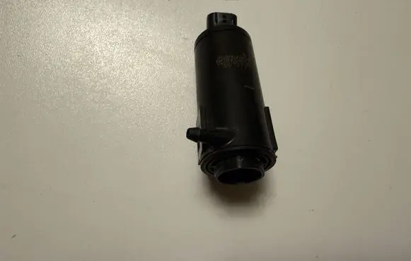 Toyota GR 86 Windscreen/windshield washer pump 0602107170