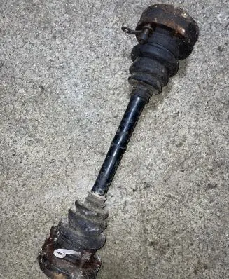BMW 7 E32 Rear driveshaft 33211225859