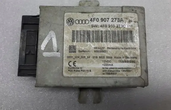 Audi Q7 4L Airbag control unit/module 4F0907273A