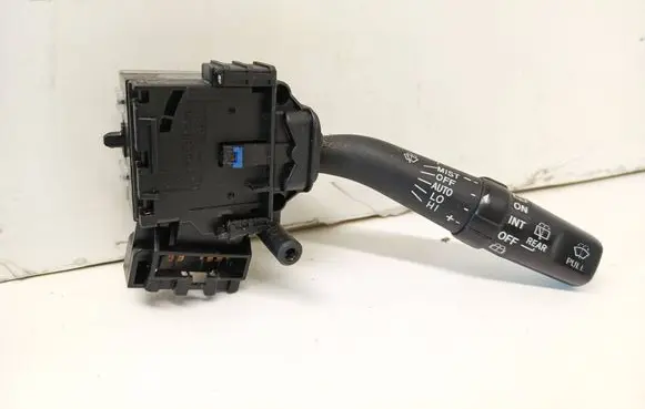Toyota Corolla Verso AR10 Wiper control stalk 173654
