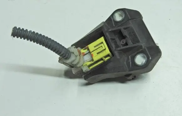 Toyota Urban Cruiser (XP110) Airbag deployment crash/impact sensor 89173-35080 7044DXFBT