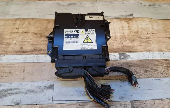 Mazda 6 Engine control unit/module 2758006594 K4238
