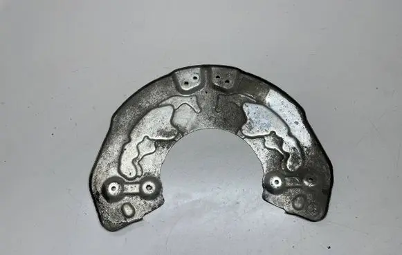 Mercedes-Benz E W238 Front brake disc dust cover plate A0004213520