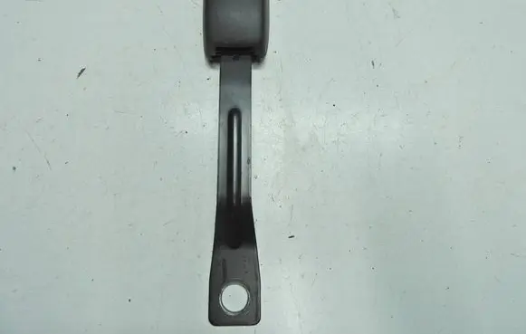 Suzuki SX4 Front seatbelt buckle B-480 5034501 E034501