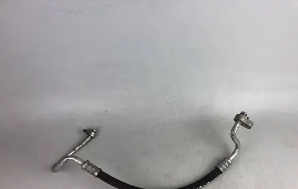 Volkswagen Golf VIII Air conditioning (A/C) pipe/hose 5Q0816721AA