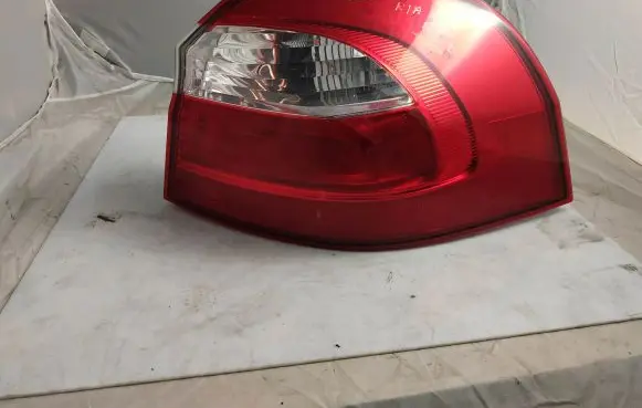 KIA Rio Rear/tail lights 924021W2