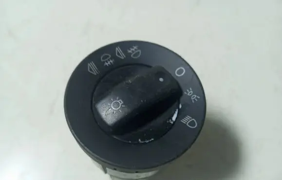Audi A4 S4 B7 8E 8H Light switch 8E0941531C