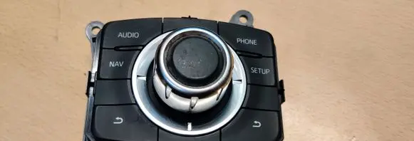 Mazda CX-5 Multifunctional control switch/knob KD4566CMMOO