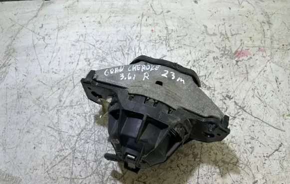 Jeep Grand Cherokee WL Engine mount bracket 68375806AG