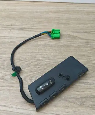 Volvo XC90 Seat control switch 39989380 05W394