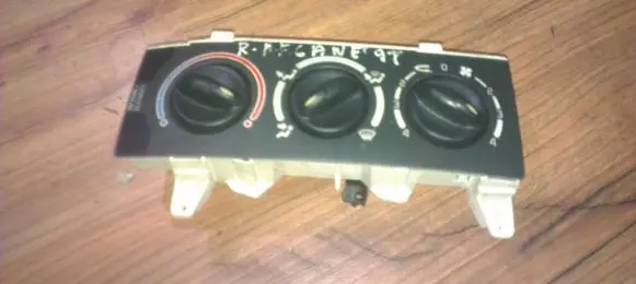Renault Megane I Climate control unit 657747f 101583