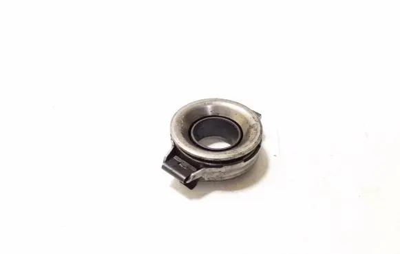 Nissan X-Trail T30 Clutch release bearing slave cylinder 