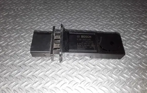 Mercedes-Benz E W211 Mass air flow meter A6420940148 0281002695