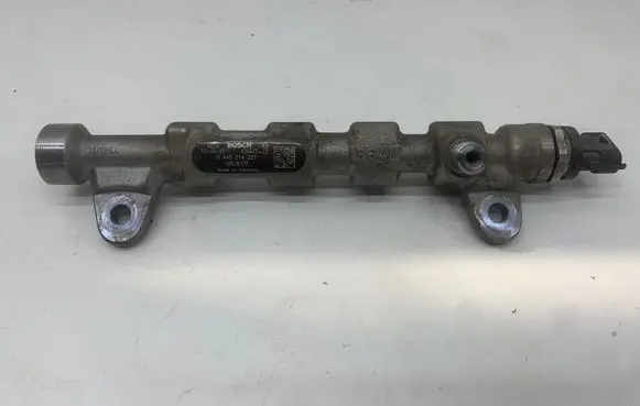 Opel Insignia A Fuel main line pipe 0445214221 434313