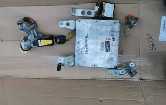 Toyota MR2 (W30) III Engine ECU kit and lock set ZZW30