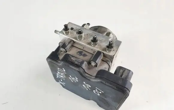 Nissan X-Trail T32 ABS Pump 2265106452