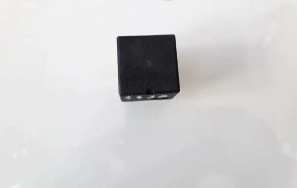 Citroen Xsara Picasso Other relay 25a03501 25a-03501