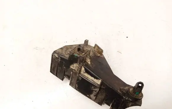 Toyota Avensis T250 Rear bumper mounting bracket 5256305020