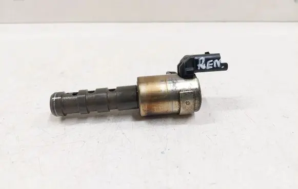 Renault Scenic II - Grand scenic II Camshaft vanos timing valve 539626