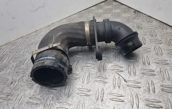 Alfa Romeo Giulietta Intercooler hose/pipe P10427
