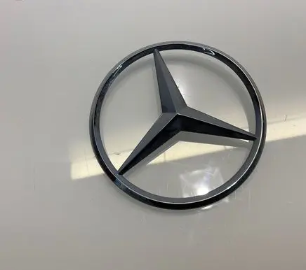 Mercedes-Benz E W212 Manufacturers badge/model letters A2128170016 2128170016