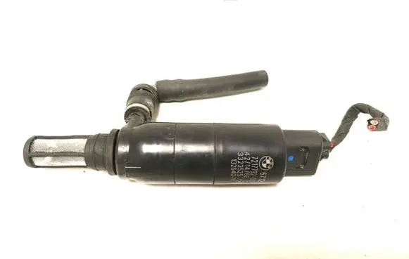 BMW 5 F10 F11 Headlight washer pump 7217792