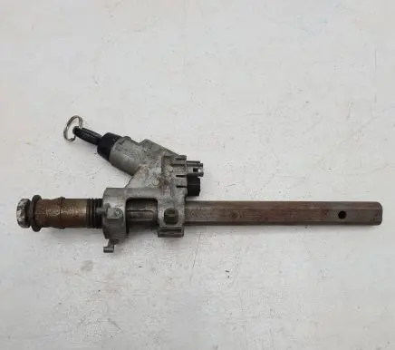 Volkswagen PASSAT B4 Ignition lock 357905851