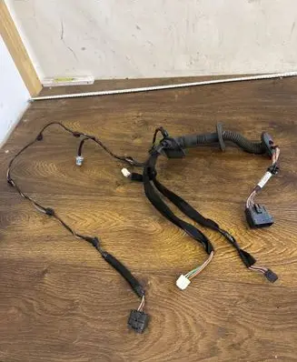 Renault Master III Front door wiring loom 241258801R CE4762801R