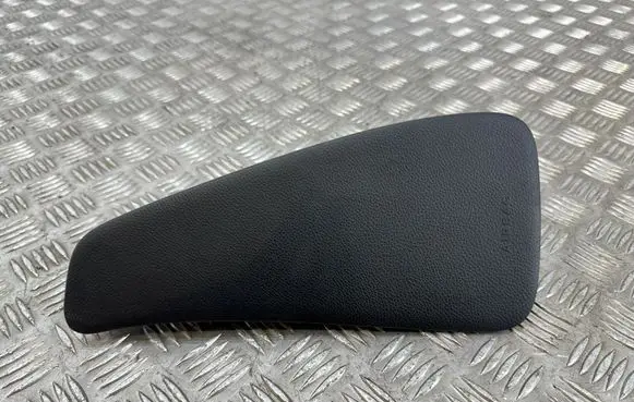 Mercedes-Benz C W204 Seat airbag 2048600205