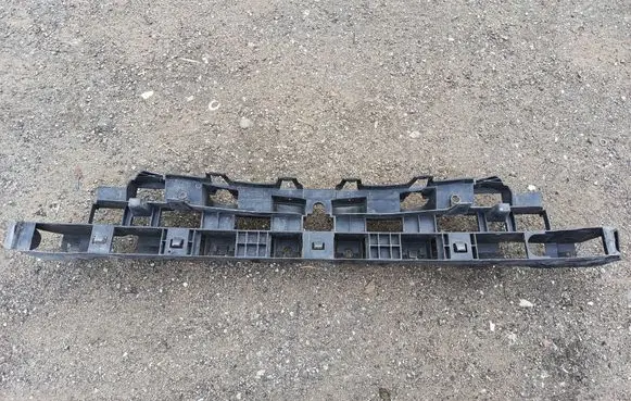 Front bumper foam support bar