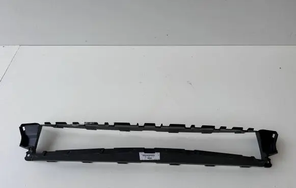 Opel Astra K Radiator trim 39084116