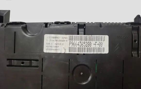 Citroen C4 Grand Picasso Speedometer (instrument cluster) 9664365280