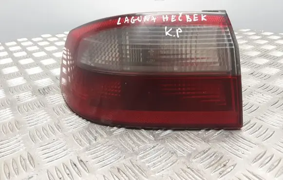 Renault Laguna II Rear/tail lights 8200002473