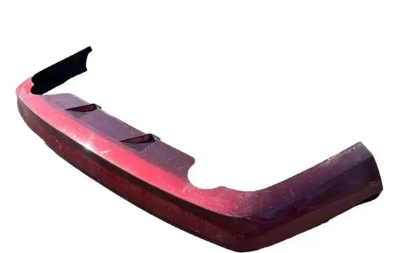 Front bumper lip