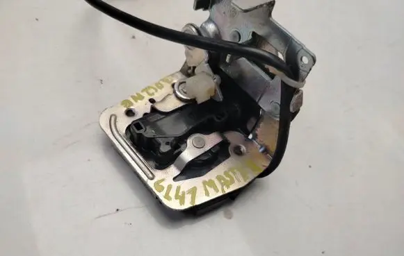 Renault Master III Sliding door lock 