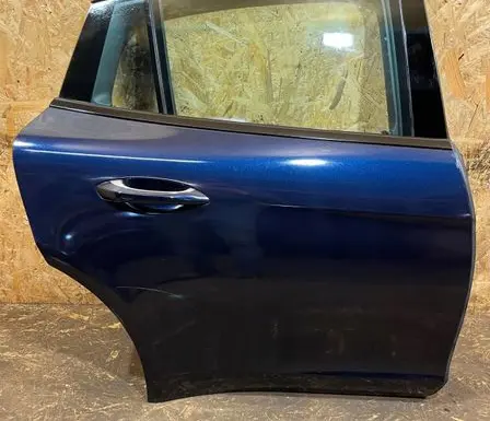 Porsche Panamera (971) Front door