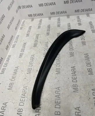 Mercedes-Benz AMG GT R190 C190 (B) pillar trim (top) A1906910200