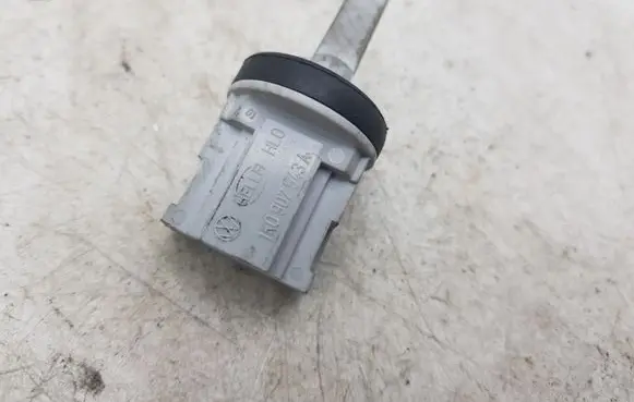 Volkswagen Touareg I Interior temperature sensor 1K0907543A