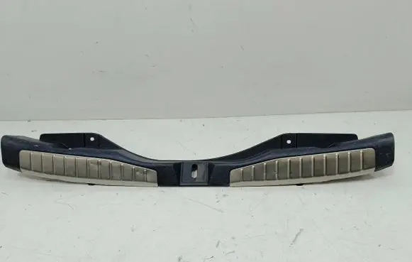 Honda CR-V Trunk/boot sill cover protection 84641SWA0030